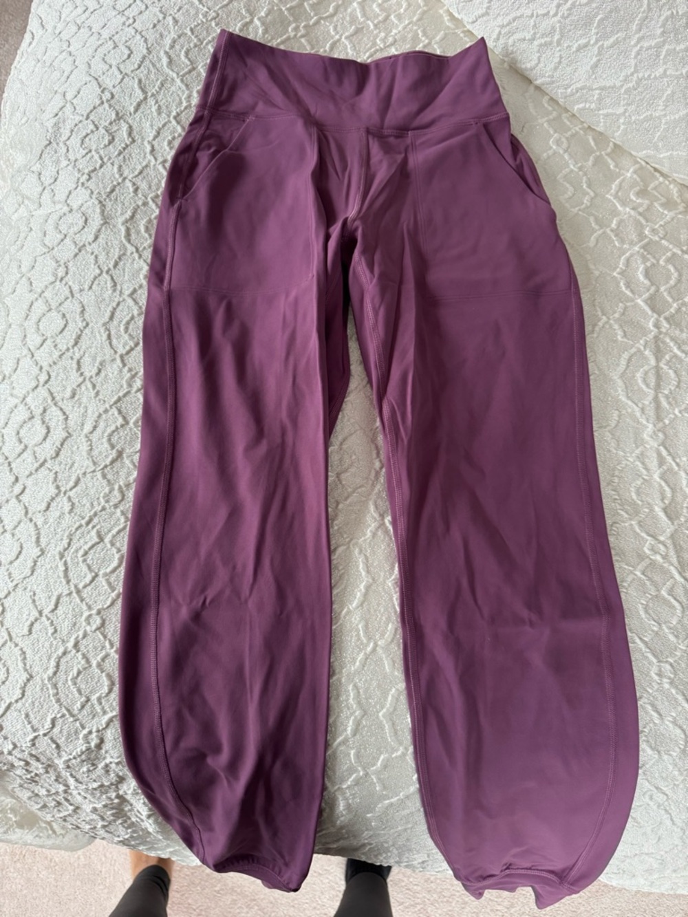 lululemon athletica align joggers size 4